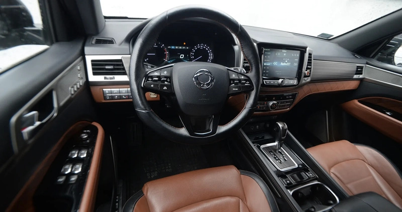 SsangYong REXTON cena 99999 przebieg: 102000, rok produkcji 2018 z Jarocin małe 781